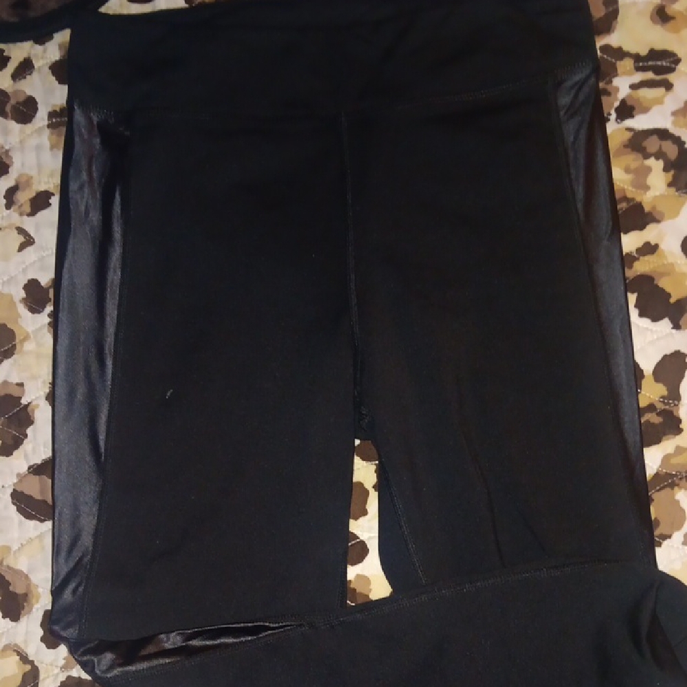 Alala Black Leggings with Textured Detail